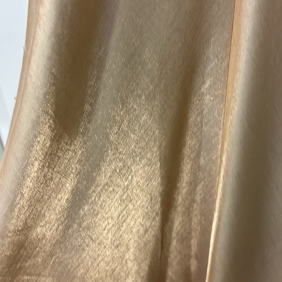 Gorgeous Gold shimmering dress beaded with spaghetti straps size 6 - Picture 8 of 11